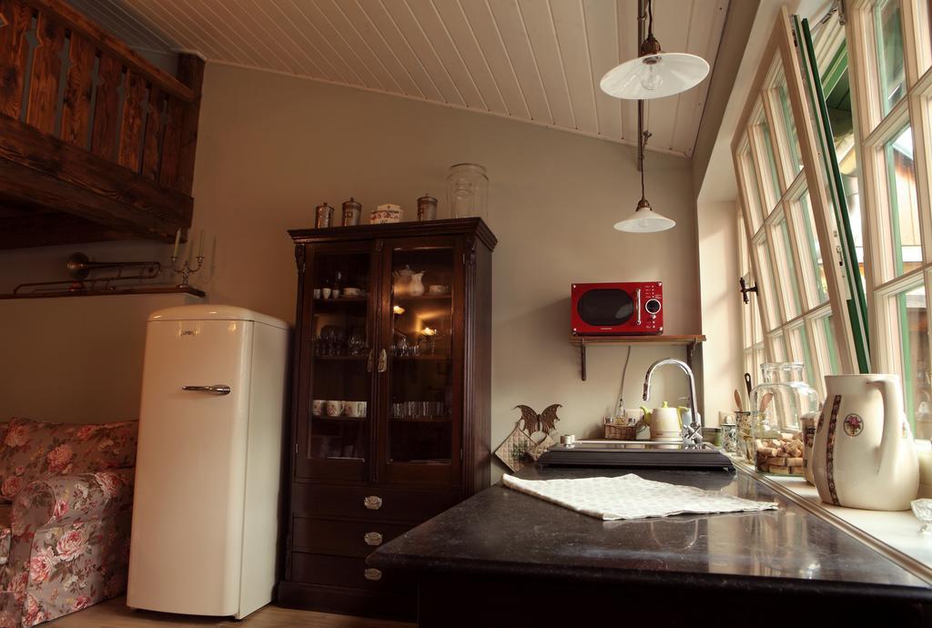 Apartmany Antik Pratterov Dom Banská Štiavnica الغرفة الصورة