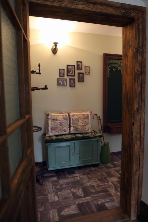 Apartmany Antik Pratterov Dom Banská Štiavnica الغرفة الصورة